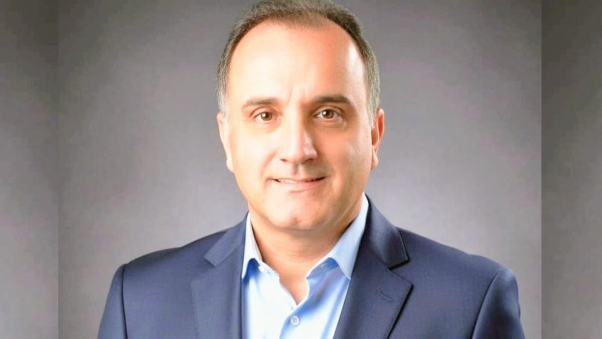 Após uma rápida passagem pelo varejo, Cóssio ingressou no mercado da Comunicação em 1995, assumindo a diretoria de Comercialização e Marketing do Jornal Correio do Sul, em Bagé - Crédito: Divulgação